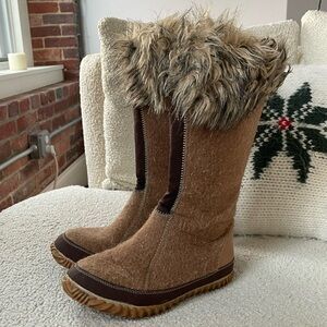 Brand New Sorel Joan Wool Faux Fur Tall Winter Boots | Size 9